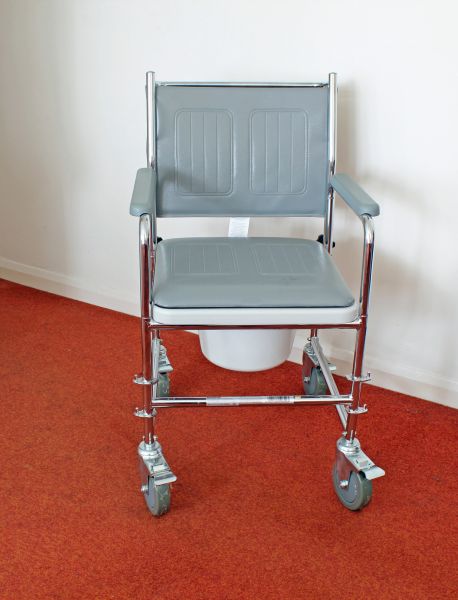 Commode Replacement in Knoxville